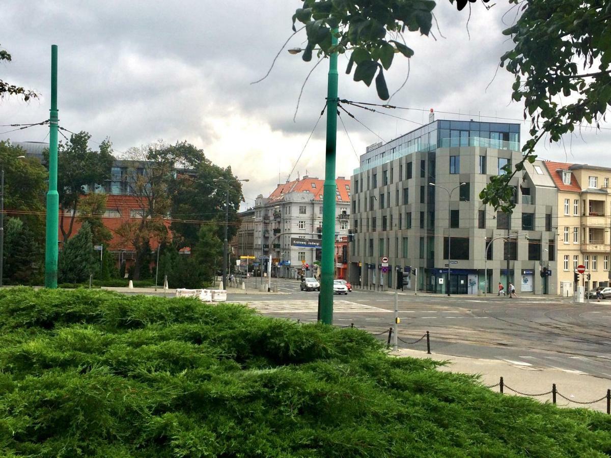 Fractal Guest Rooms - Poznan Centrum Andersia Square & Old Town 外观 照片