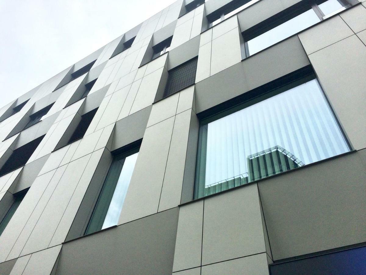 Fractal Guest Rooms - Poznan Centrum Andersia Square & Old Town 外观 照片
