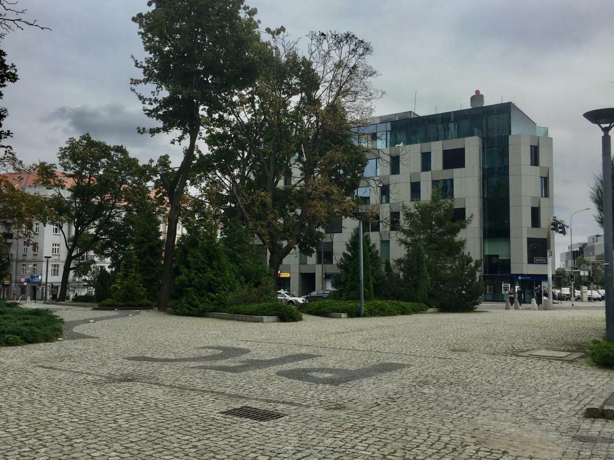 Fractal Guest Rooms - Poznan Centrum Andersia Square & Old Town 外观 照片